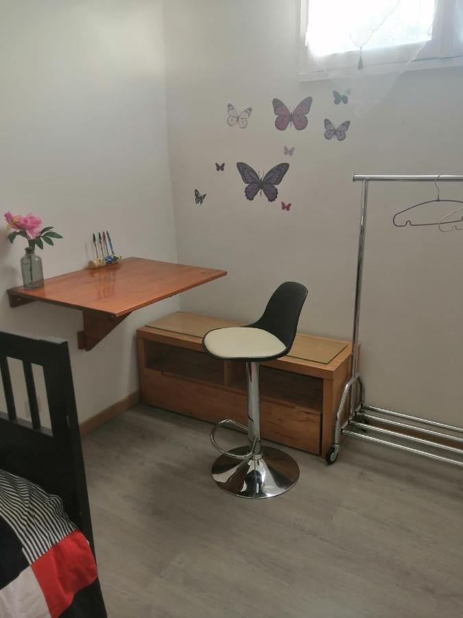 Petit Cocon Pour 1 Personne Apartment Argenteuil Exterior foto